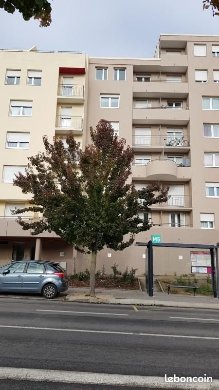 Appartement à louer, 71m², Saint-Etienne