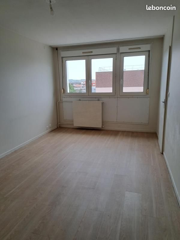 Appartement à louer, 62m², Feurs