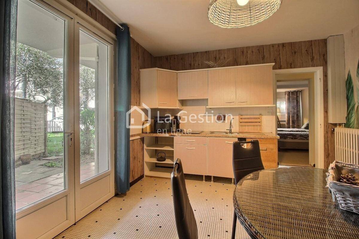 Appartement à louer, 45m², Andernos-les-Bains
