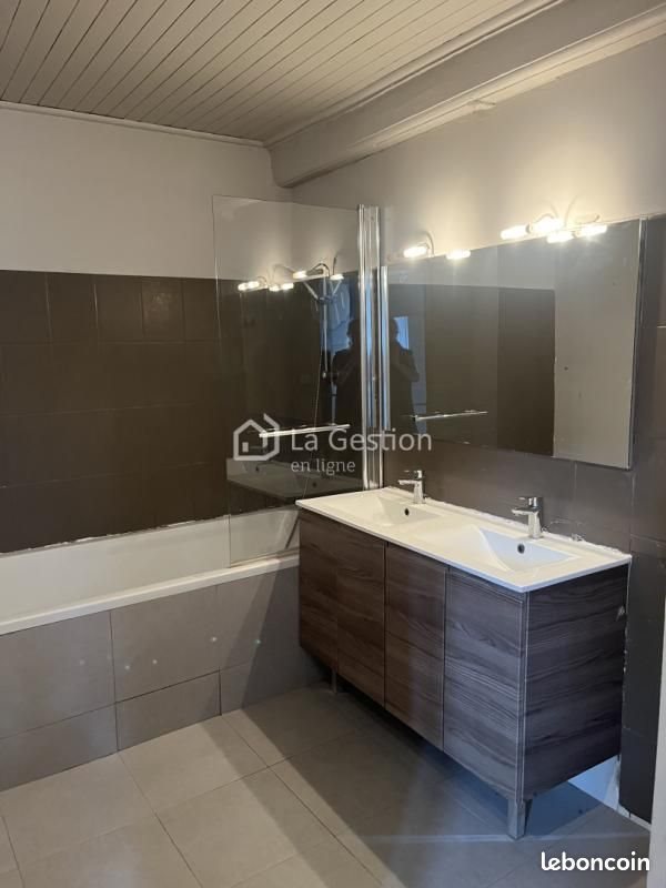Appartement à louer, 113m², Couzon-au-Mont-d'Or