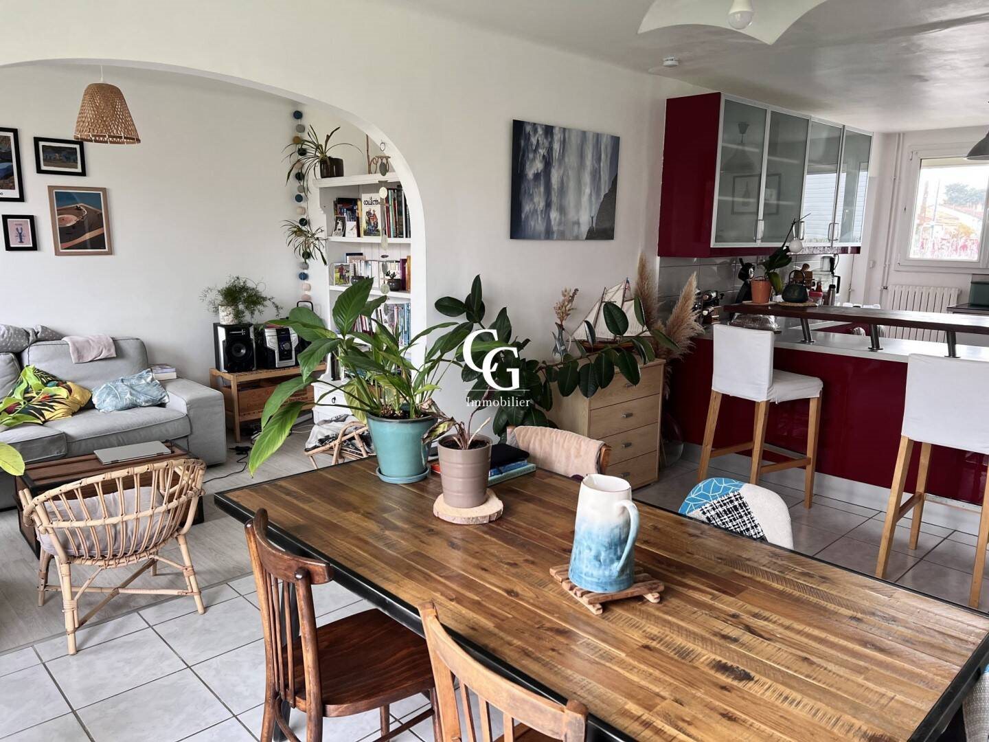 Maison à louer, 66m², Rezé