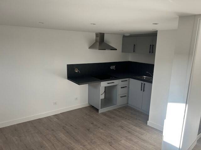 Appartement à louer, 32m², Saint-Vincent-de-Reins