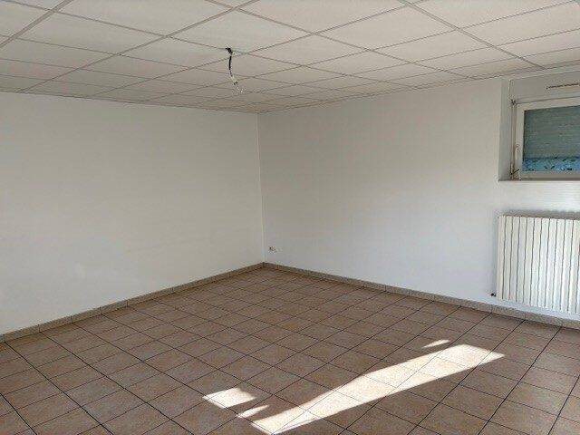 Maison à louer, 95m², Saint-Vincent-de-Reins