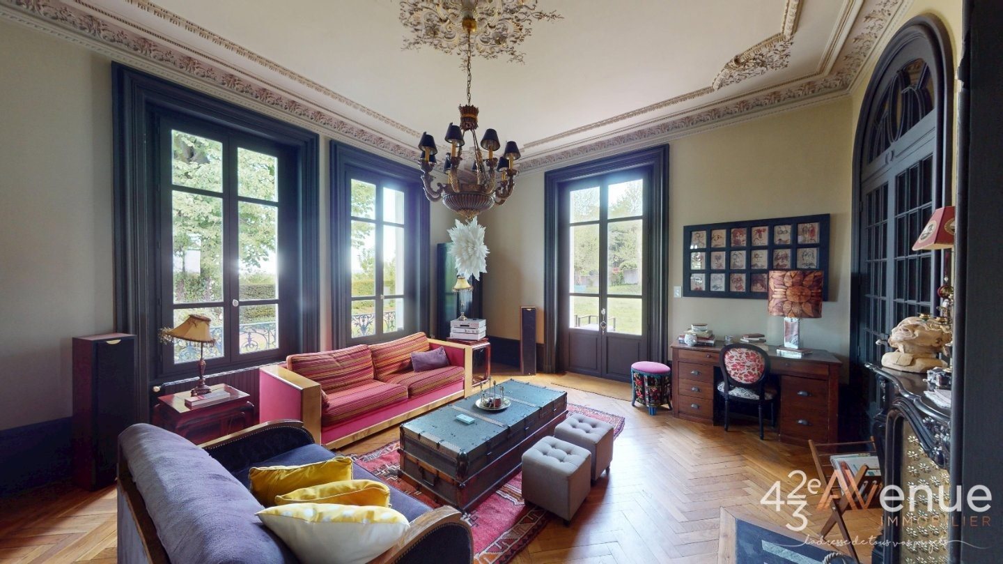 Maison à vendre, 355m², Saint-Etienne