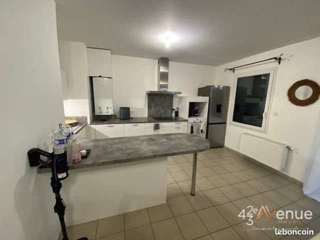 Appartement à louer, 67m², Saint-Just-Saint-Rambert