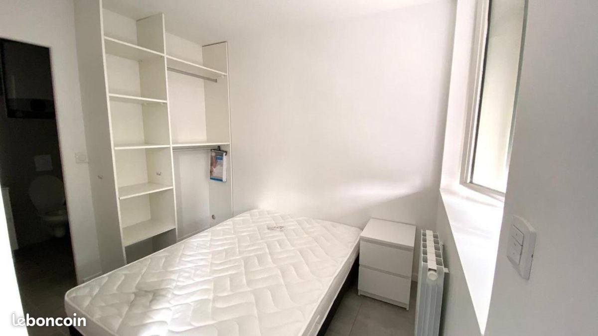 Appartement à louer, 23m², Saint-Etienne