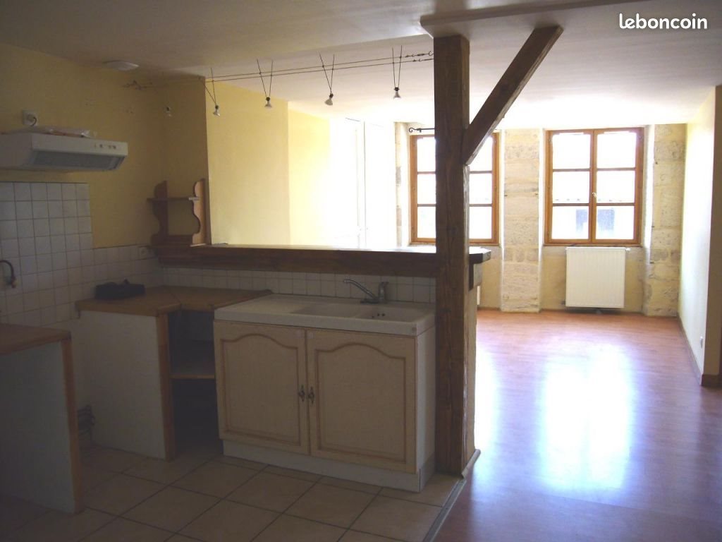 Appartement à louer, 69m², Tournus