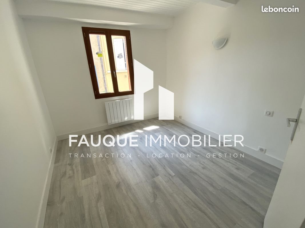 Maison à louer, 85m², Combovin