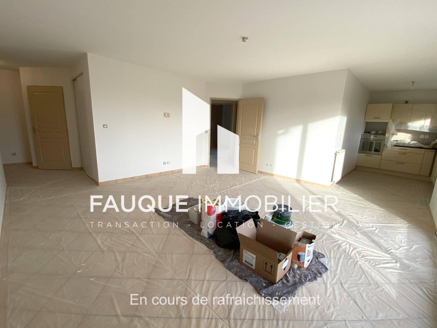 Appartement à louer, 72m², Montélier