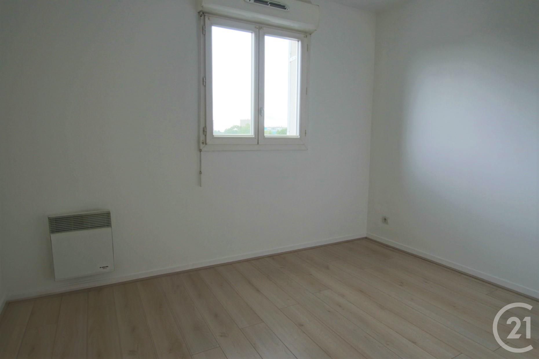 Appartement à louer, 47m², Trappes