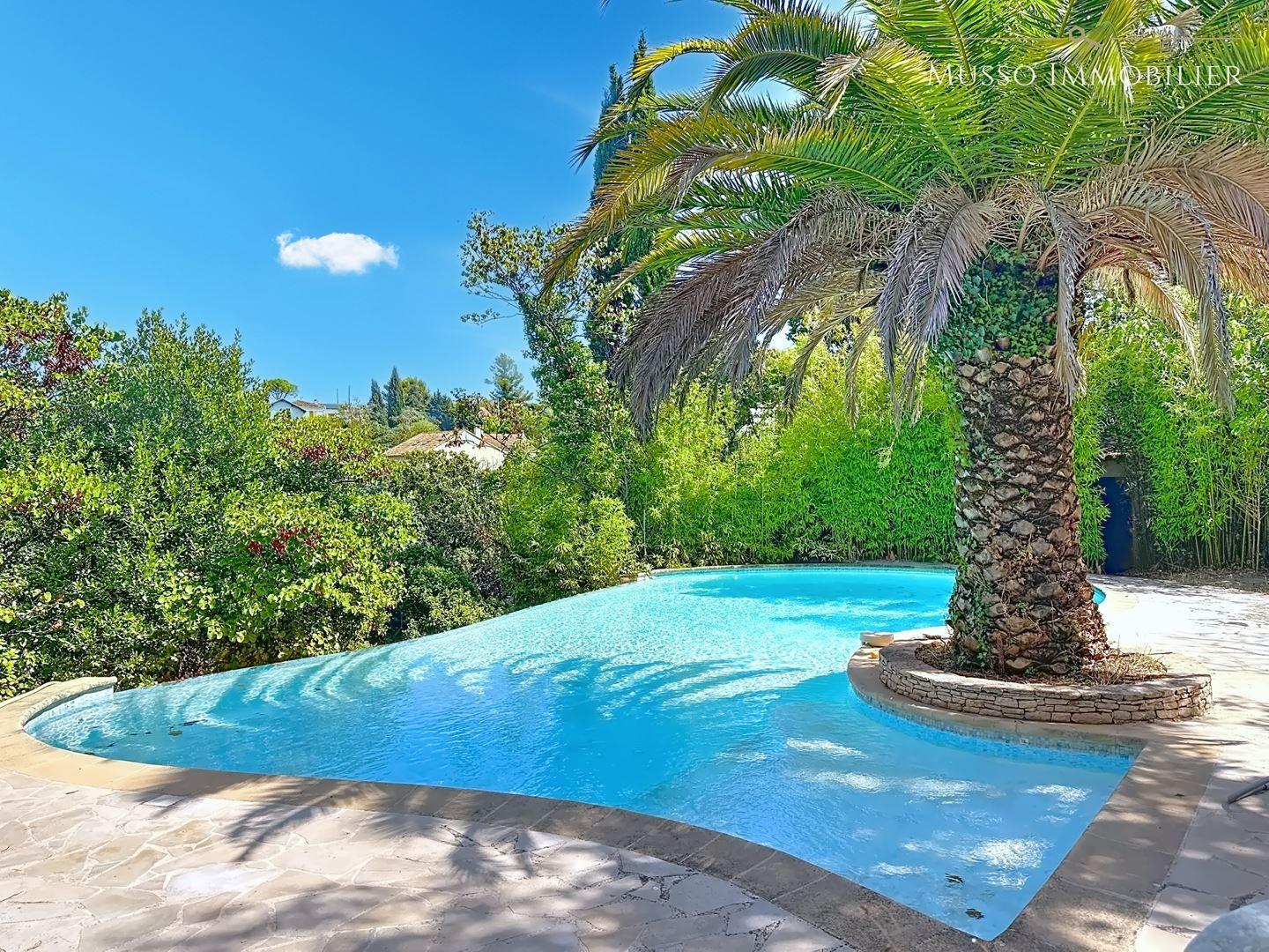 Maison à vendre, 300m², Marseille 12ème