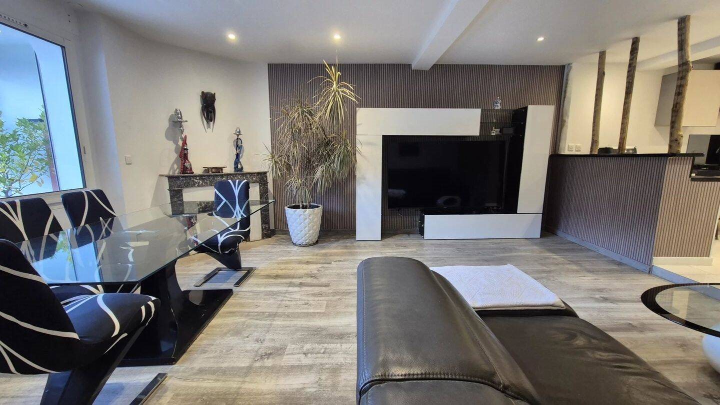 Maison à vendre, 235m², Peyrouse