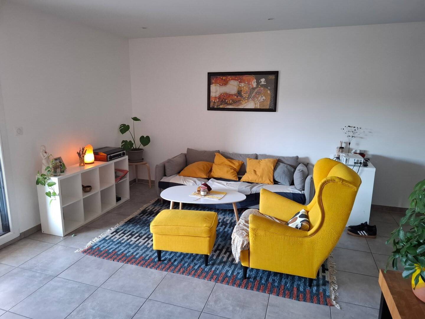 Appartement à louer, 67m², Sain-Bel
