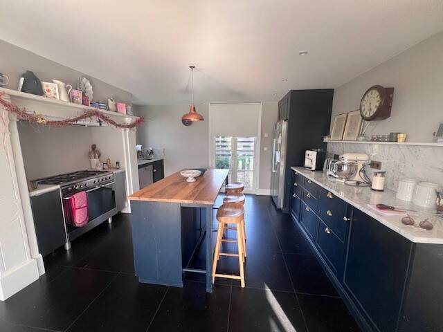 Maison à louer, 207m², Léaupartie