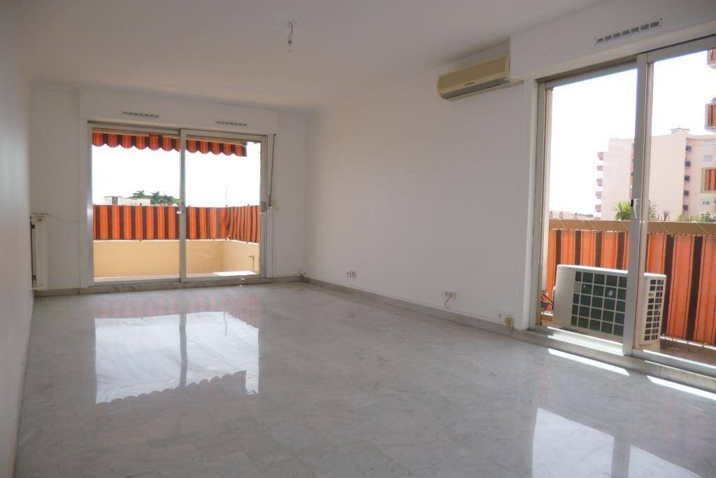 Appartement à louer, 56m², Nice