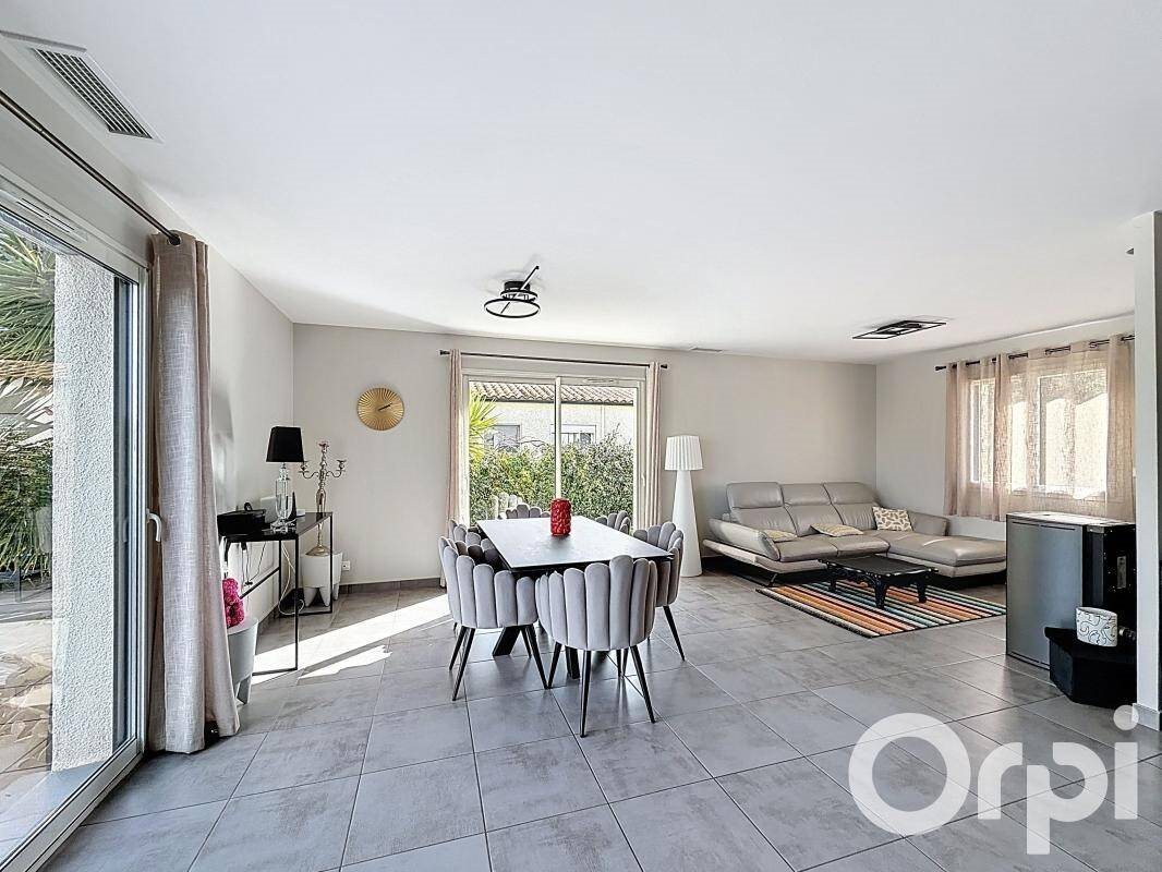 Maison à vendre, 101m², Théza