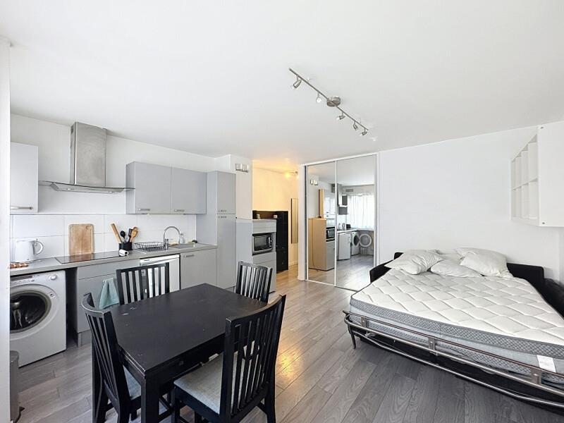 Appartement à louer, 27m², Paris 15ème