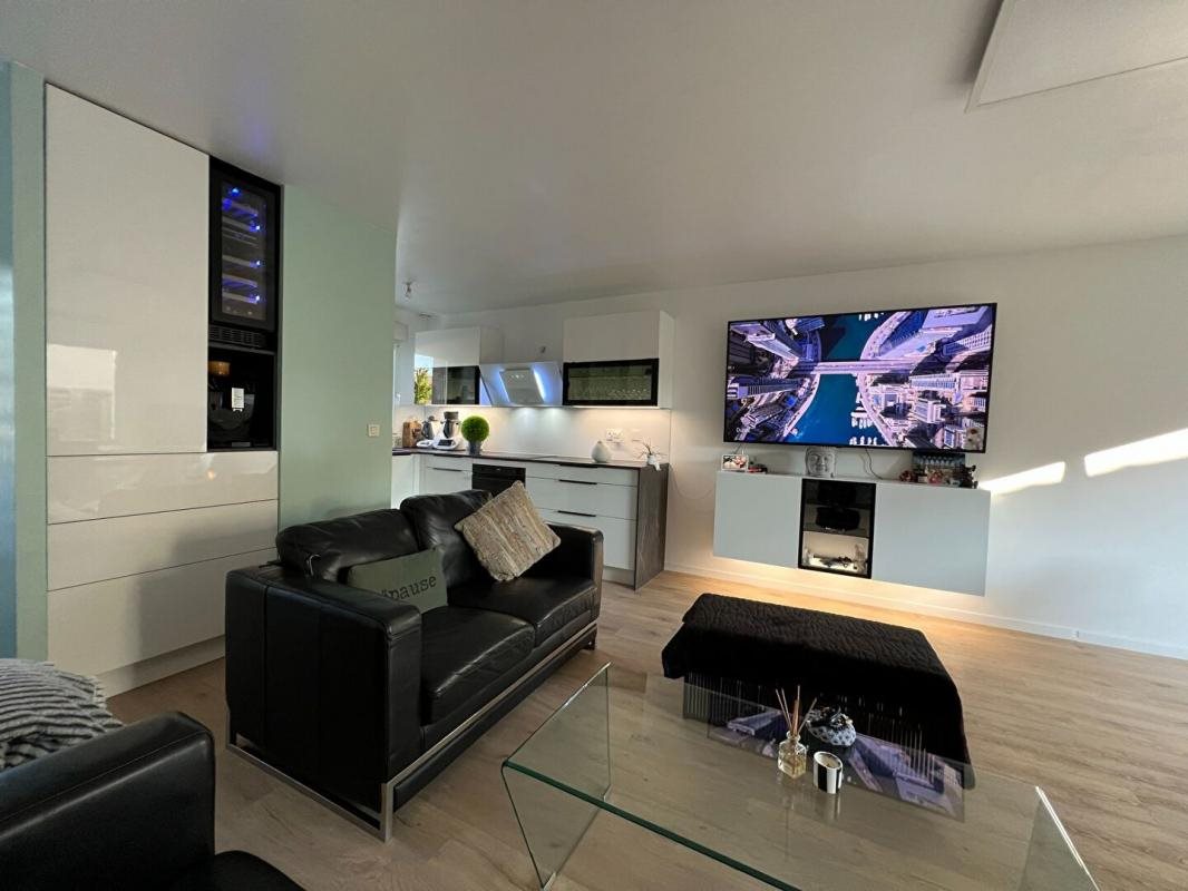 Maison à louer, 71m², Yffiniac