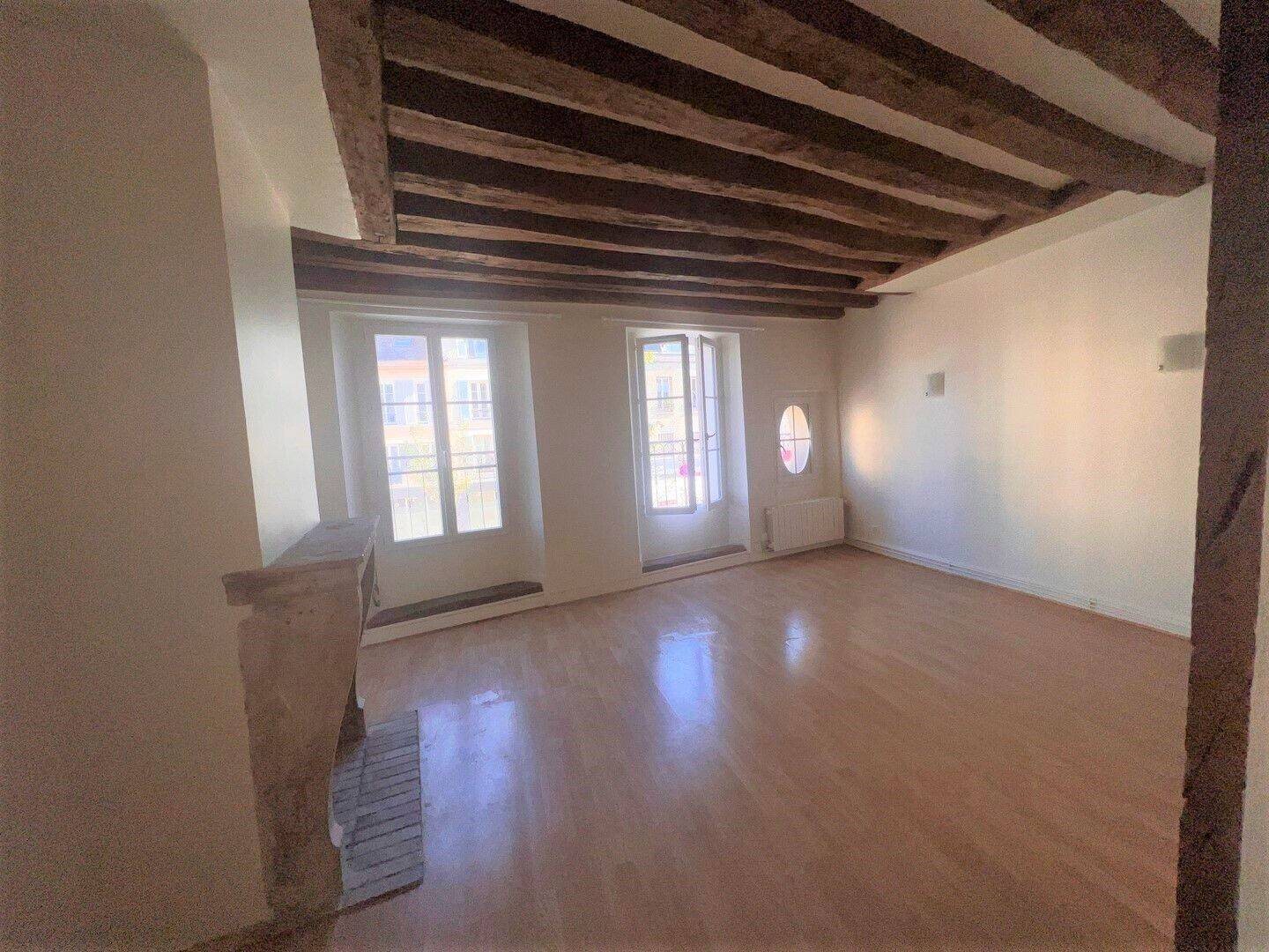 Appartement à louer, 45m², Fontainebleau