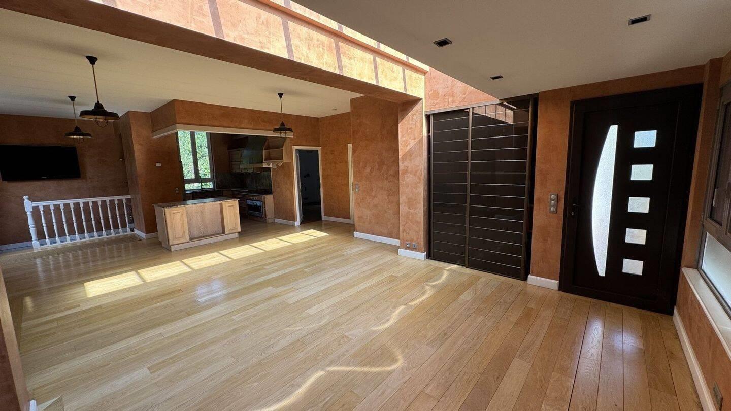 Maison à louer, 146m², Lyon 9ème