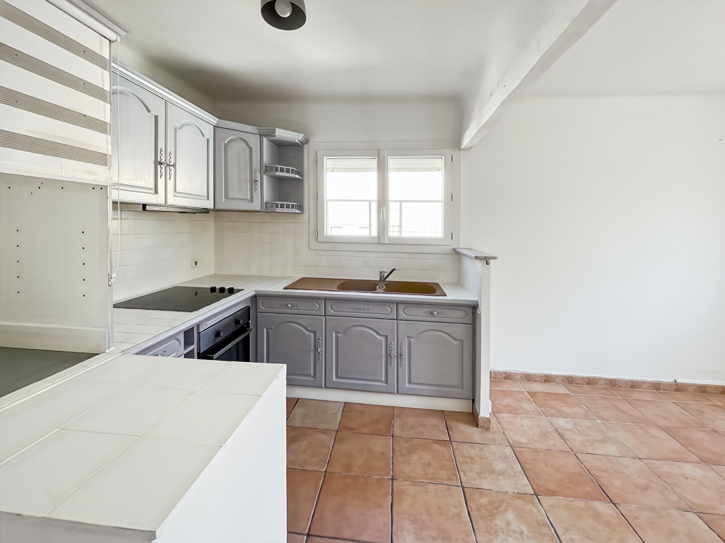 Appartement à louer, 25m², Sausset-les-Pins
