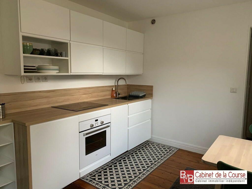 Appartement à louer, 35m², Bordeaux
