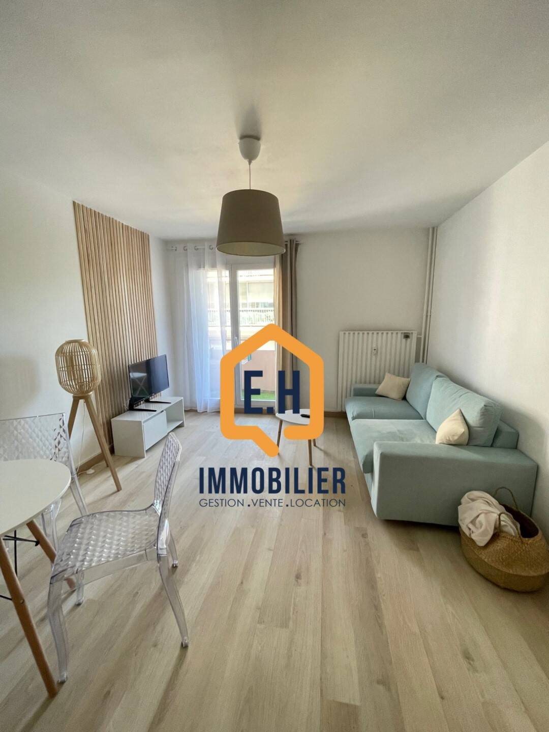 Appartement à louer, 29m², Toulon