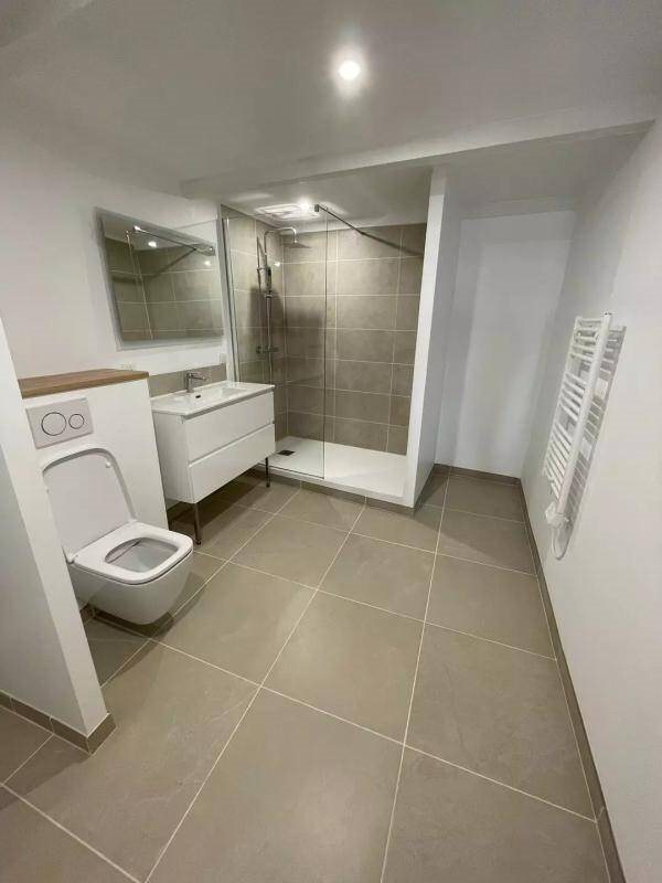 Appartement à louer, 85m², Cuges-les-Pins