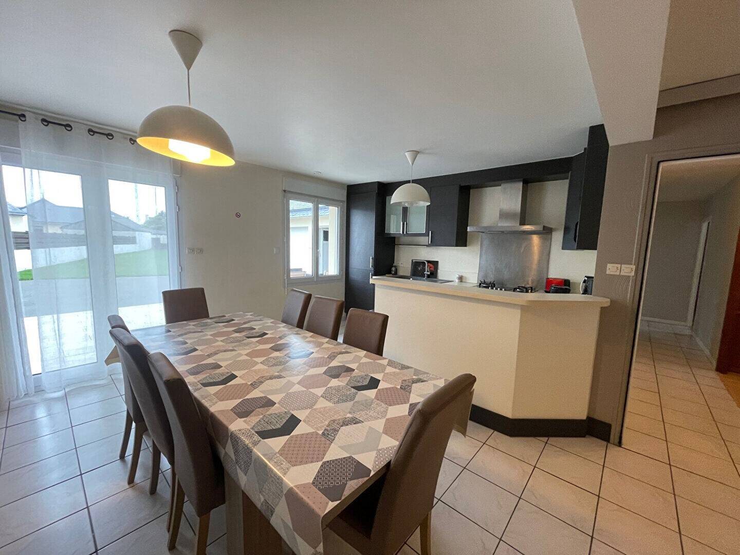 Maison à louer, 164m², Santec