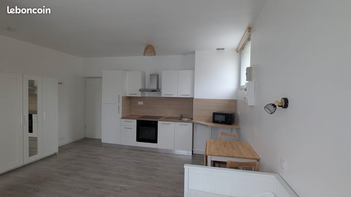 Appartement à louer, 25m², Saint-Pol-de-Léon