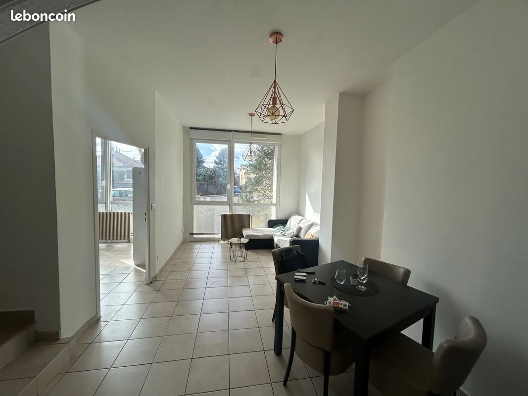 Appartement à vendre, 39m², Bron