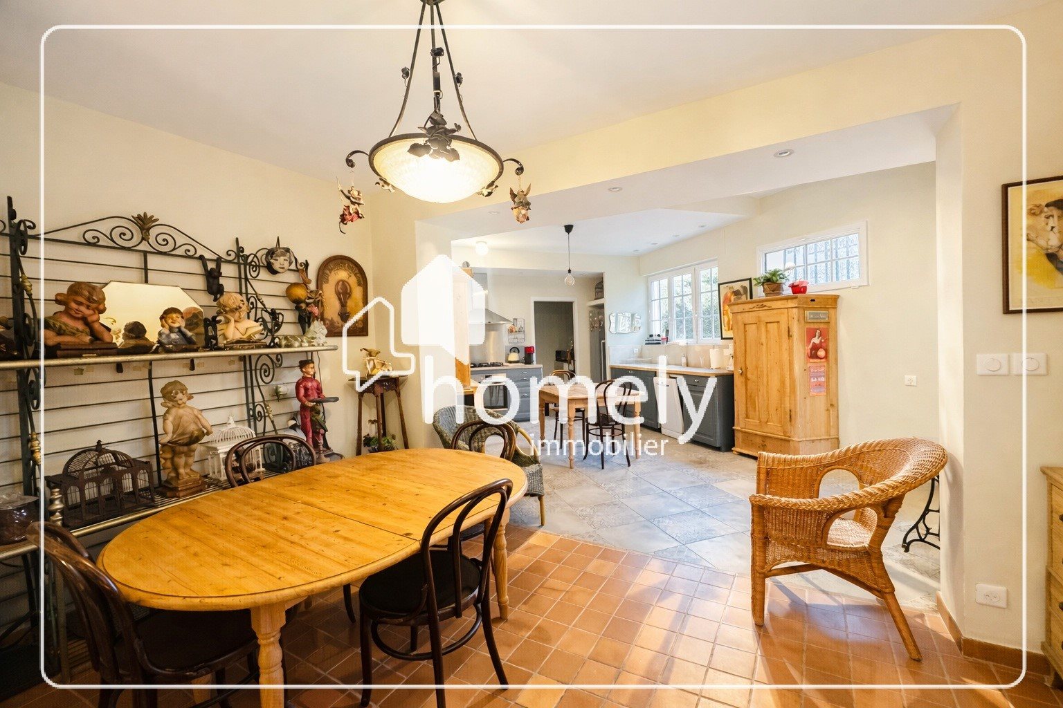 Maison à vendre, 170m², Eguilles