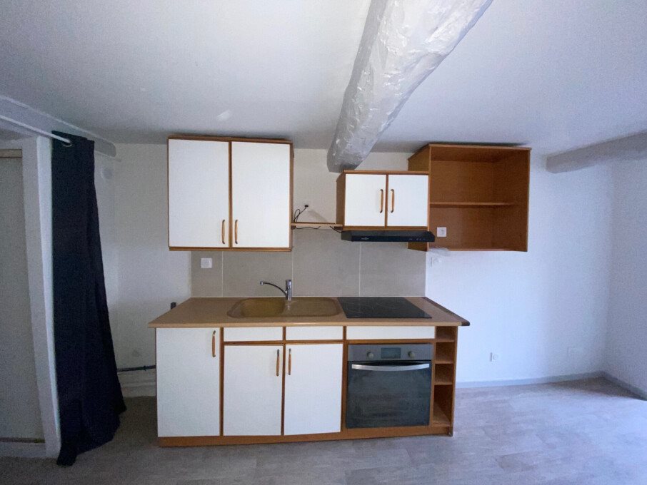 Appartement à louer, 41m², Trans-en-Provence