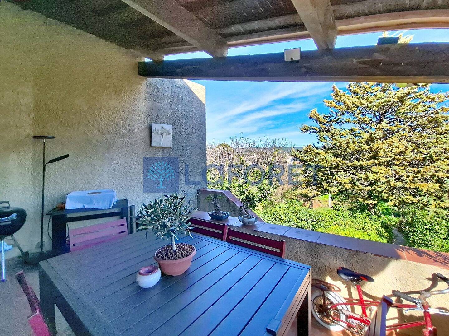 Appartement à louer, 95m², Le Castellet