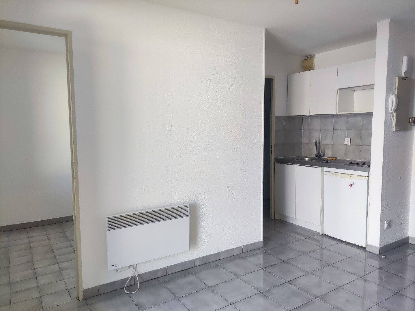 Appartement à louer, 28m², Sète