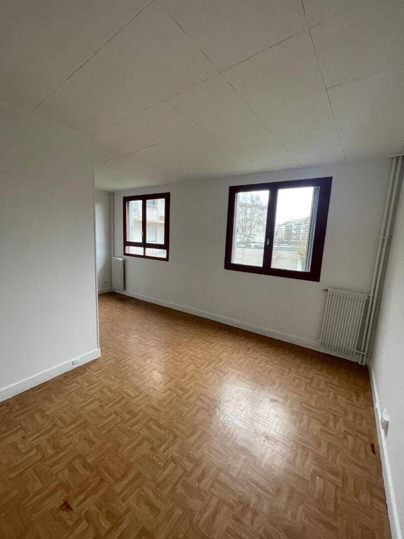 Appartement à louer, 31m², Fontenay-le-Fleury