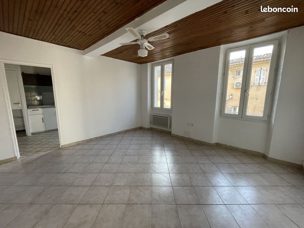 Appartement à louer, 59m², La Farlède