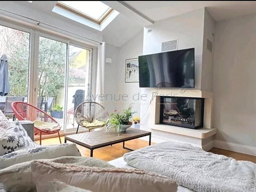 Advert picture