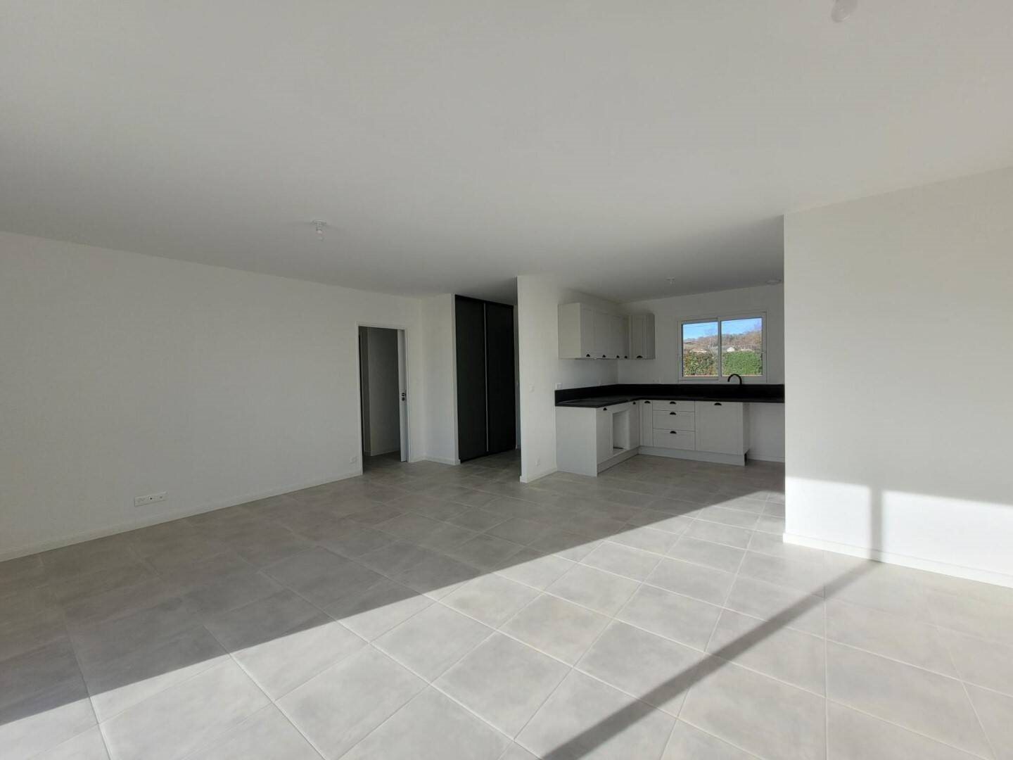 Maison à louer, 90m², Beyrie-en-Béarn