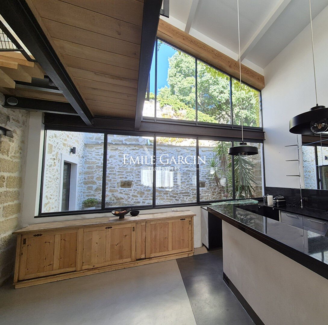 Maison à louer, 300m², Saint-Siffret