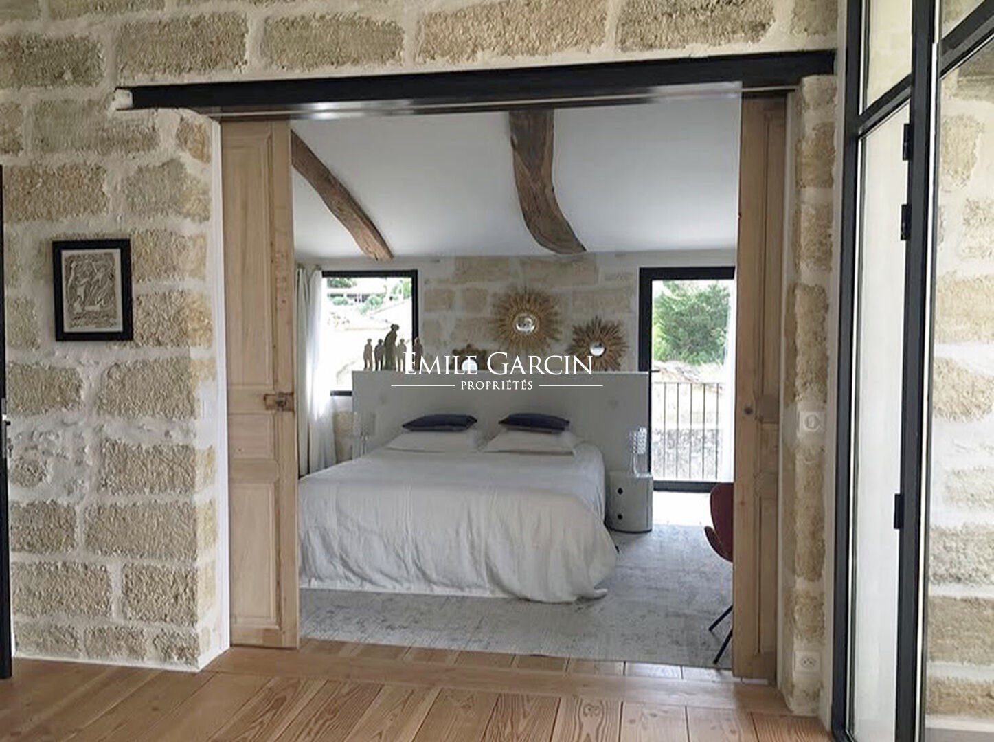 Maison à louer, 300m², Saint-Siffret