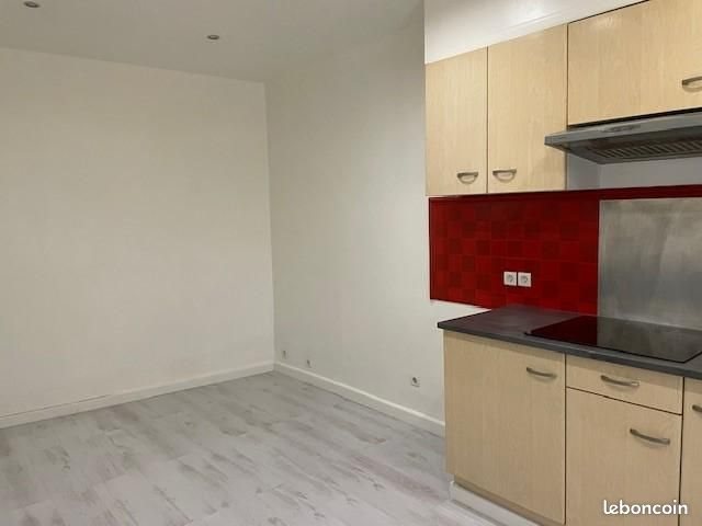 Appartement à louer, 24m², Gardanne