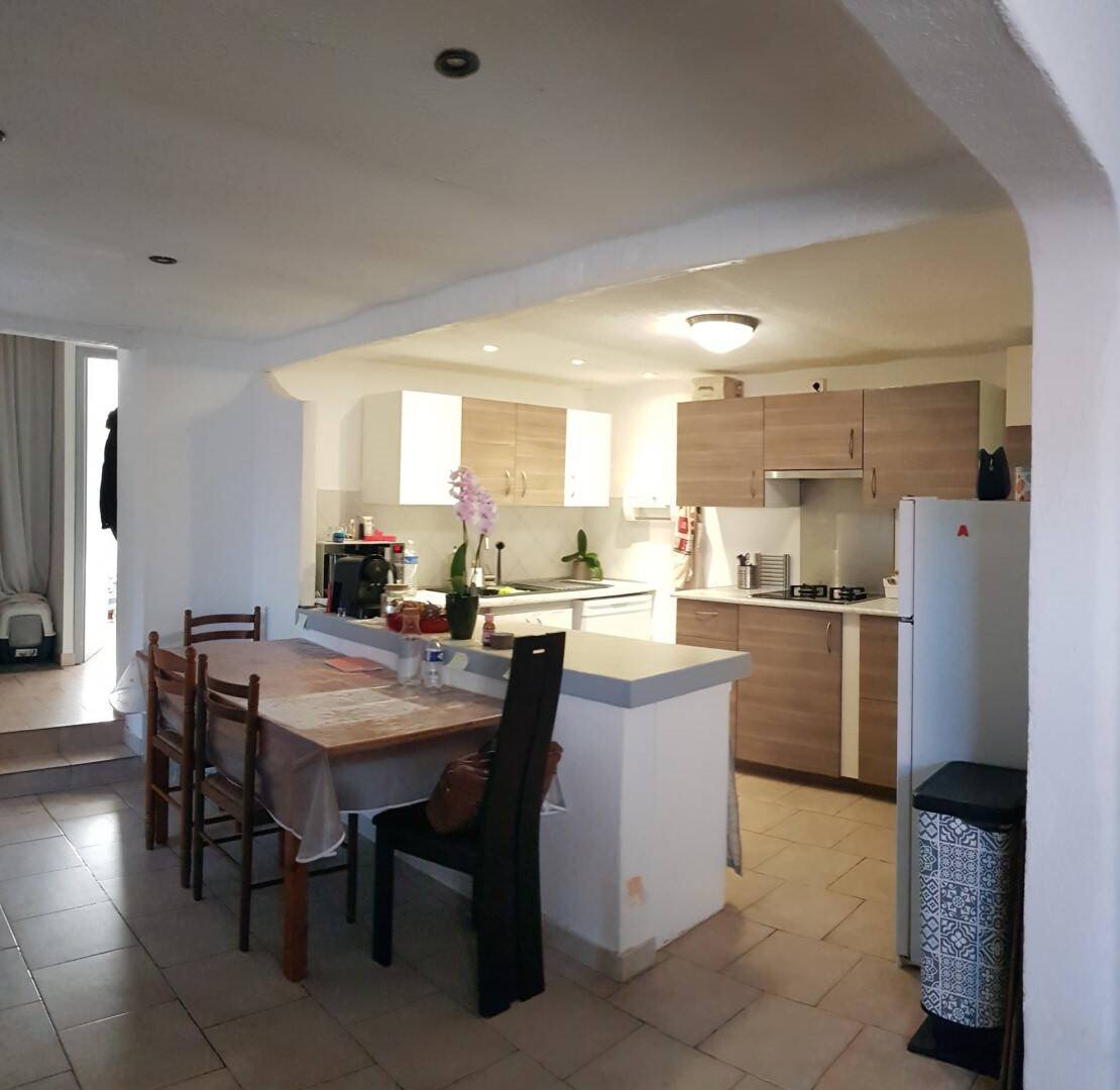 Maison à louer, 85m², Cornillon-Confoux