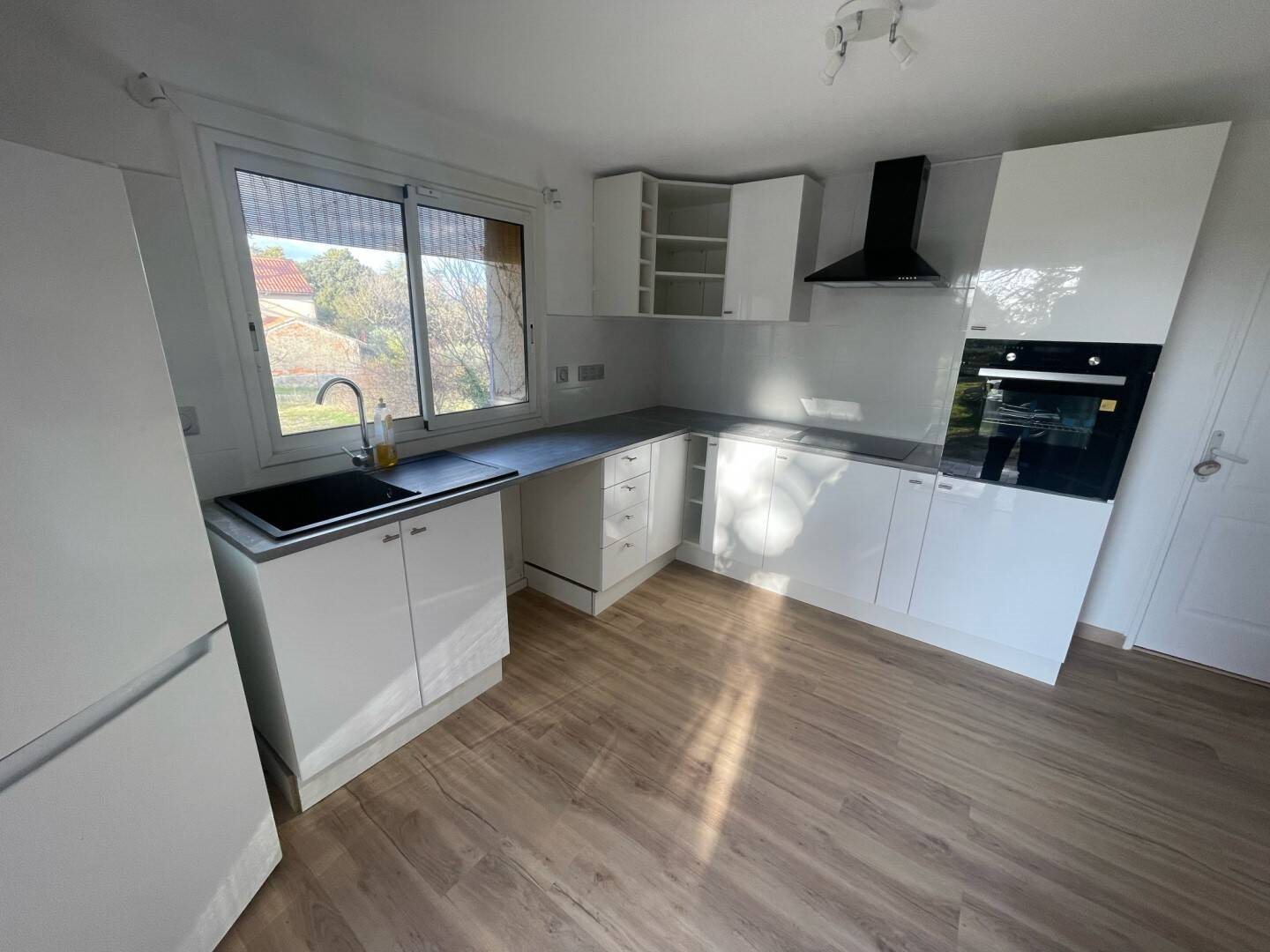 Appartement à louer, 85m², Aix-en-Provence