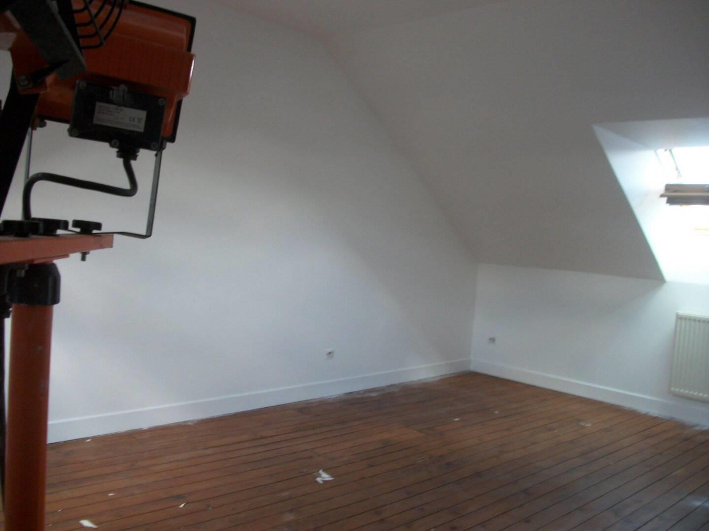 Maison à louer, 71m², Bichancourt