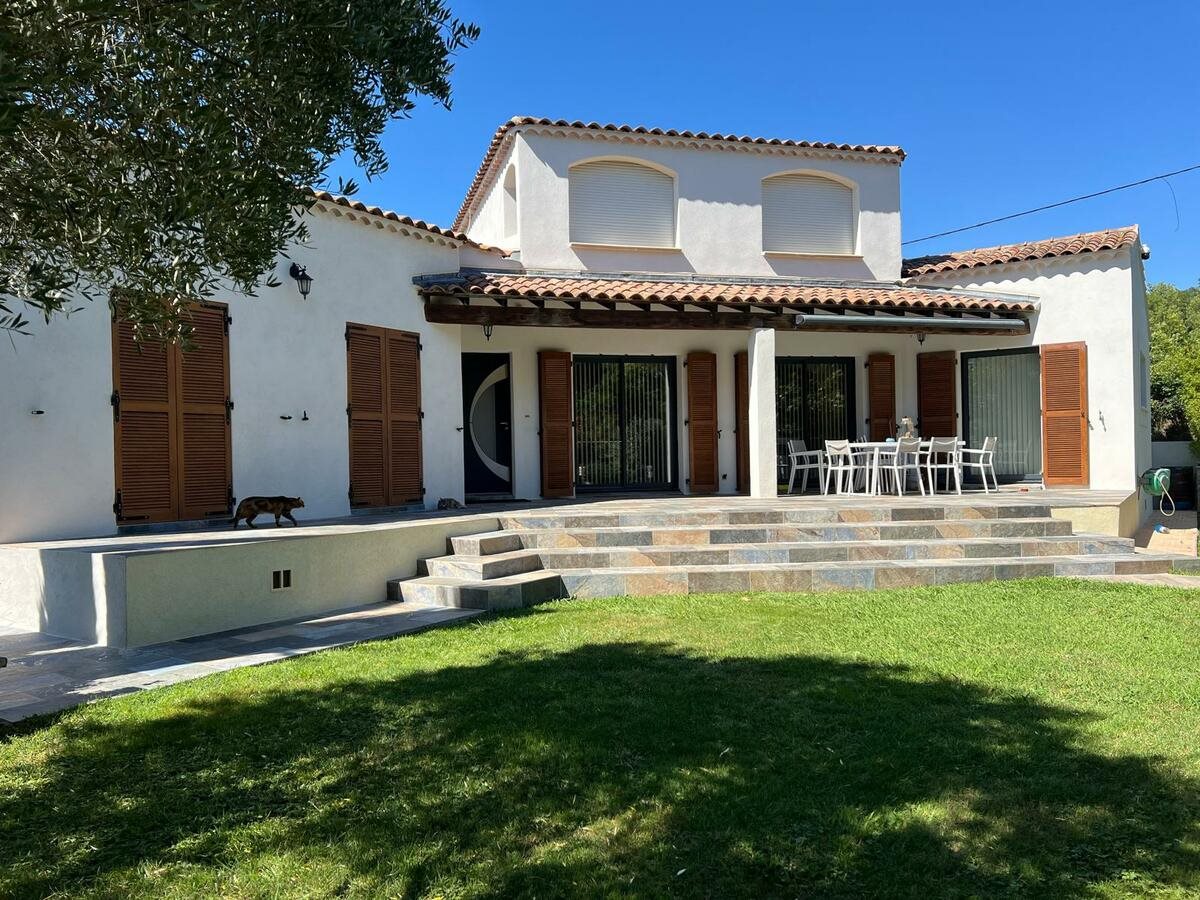 Maison à vendre, 187m², Saint-Victoret