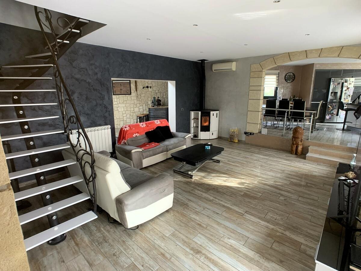 Maison à vendre, 187m², Saint-Victoret