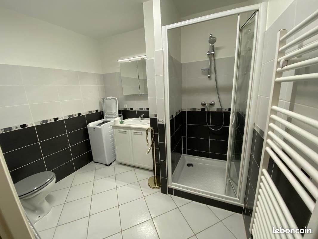 Appartement à louer, 39m², La Verpillière
