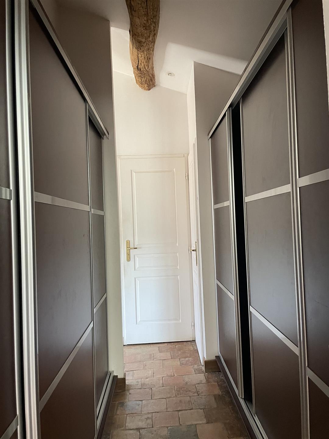Maison à louer, 126m², La Roque-d'Anthéron