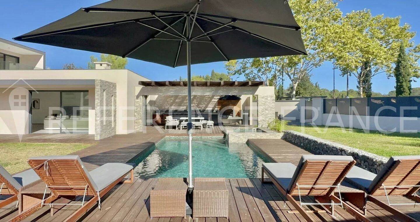 Maison à louer, 220m², Mougins